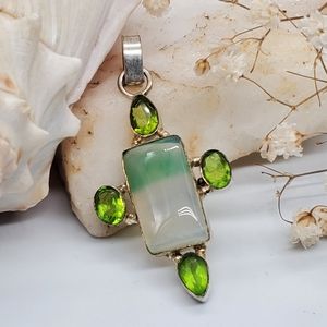 Natural Agate Stone/Peridot Silver Pendant